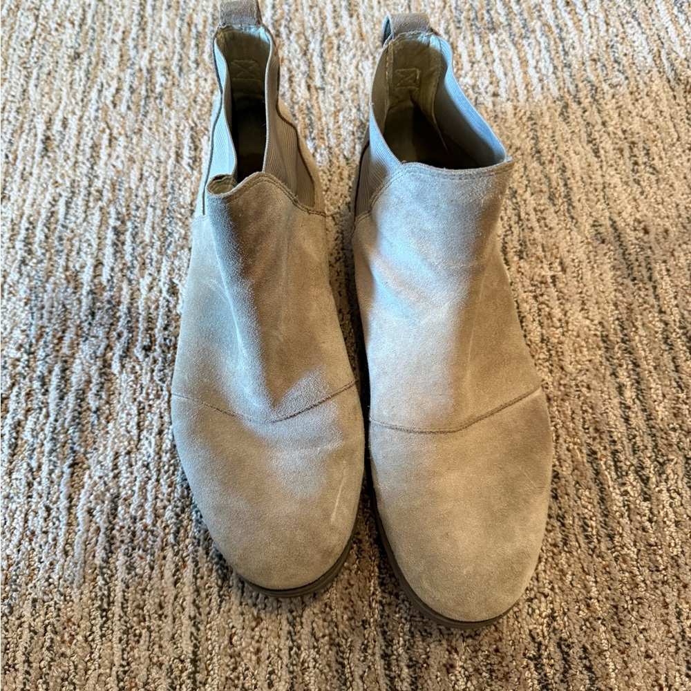 Sorel Women's Tan Suede Ankle Boots